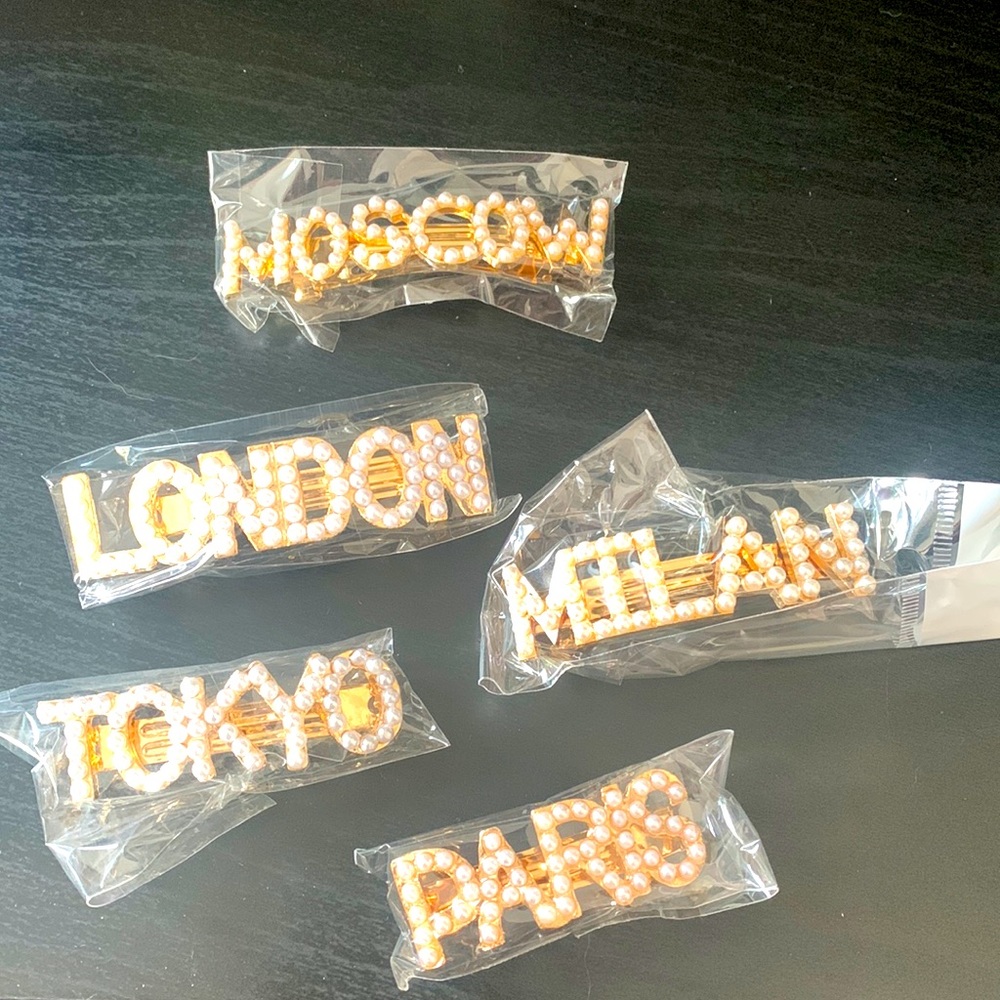 Pearl City Hair Clips